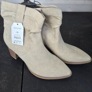 Time and Tru Women's Bone Suede Block Heel Pull On Western Slouch Boots Size 10